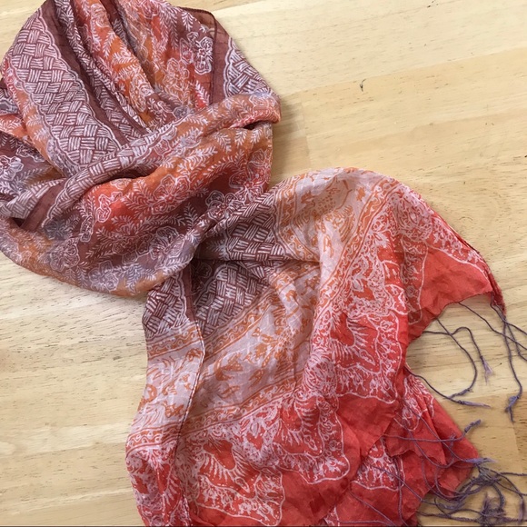 Accessories - SCARF Delicate Featherweight  Accessory